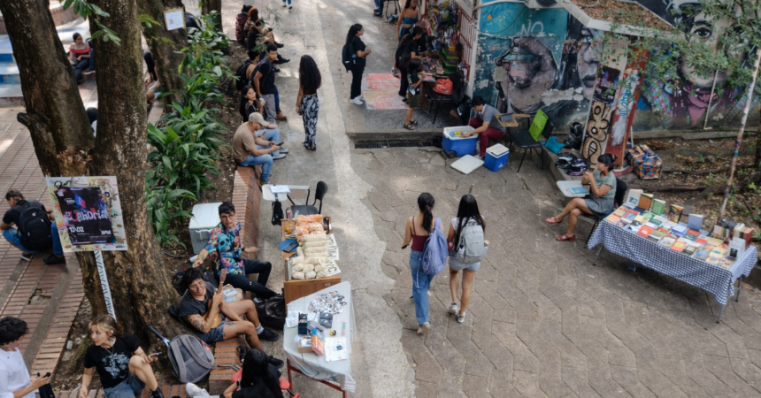 La doble jornada de quienes financian sus sueños en la USCO